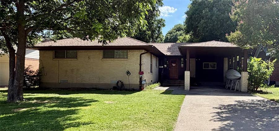 Property photo for 9003 Liptonshire Drive, Dallas, TX