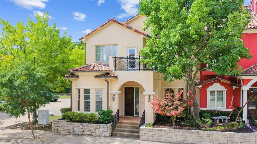 Property photo for 53 Piazza Lane, #110, Colleyville, TX