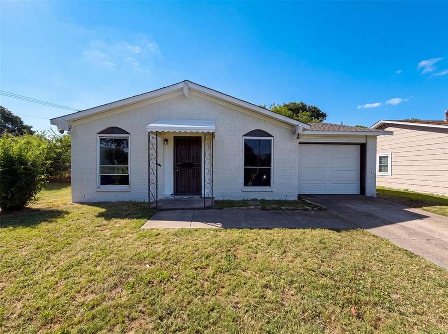 Property photo for 4268 Texas College Drive, Dallas, TX
