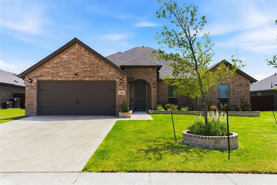 Property photo for 710 Truchas Avenue, Forney, TX