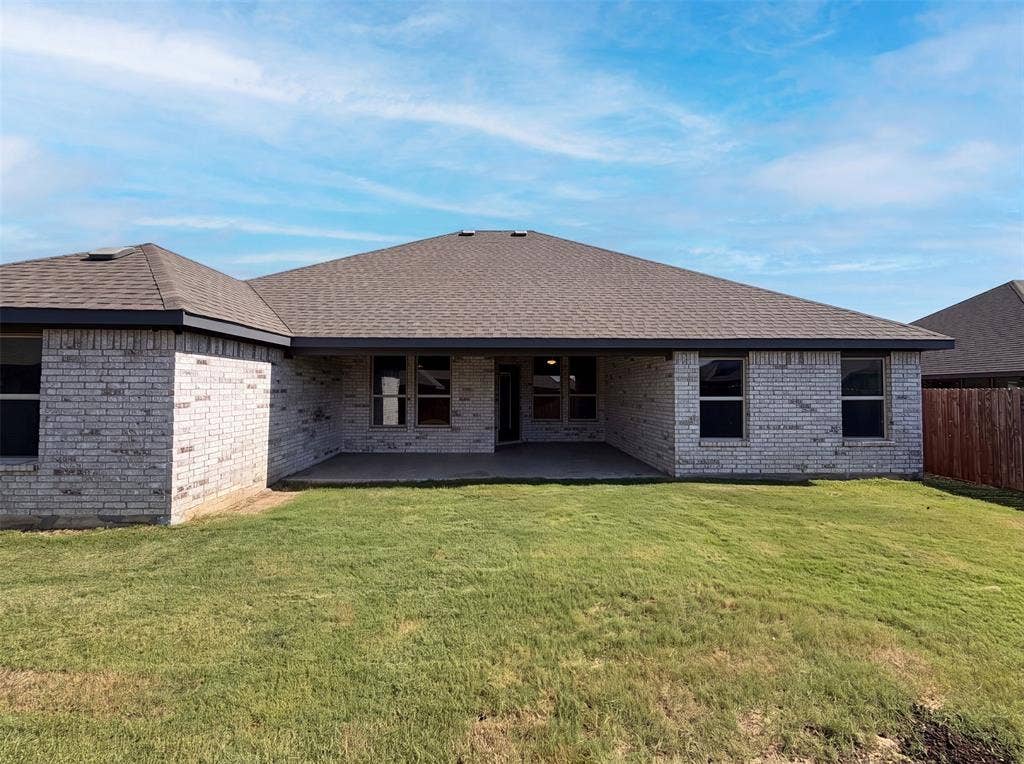 1530 Woodmere Drive, Krum, TX 76249 1530 Woodmere Drive, Krum, TX 76249