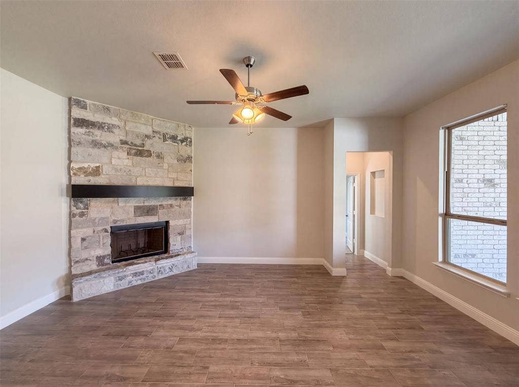 1530 Woodmere Drive, Krum, TX 76249 1530 Woodmere Drive, Krum, TX 76249