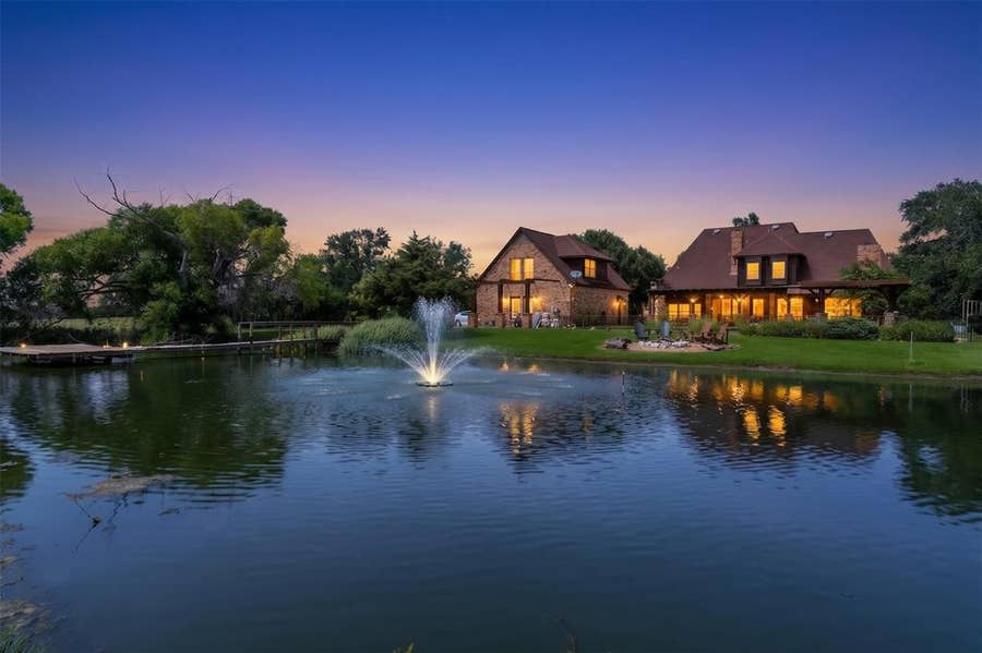 Property photo for 1990 Jordan Lane, Rockwall, TX