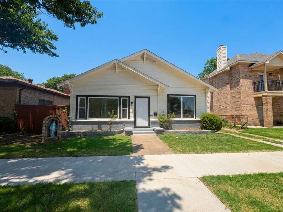 Property photo for 2011 N Houston Street, Fort Worth, TX
