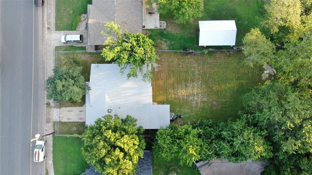 1060 Gardner Road, Austin, TX 78721 1060 Gardner Road, Austin, TX 78721