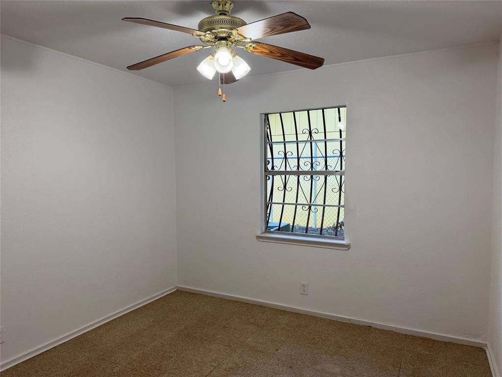 1060 Gardner Road, Austin, TX 78721 1060 Gardner Road, Austin, TX 78721