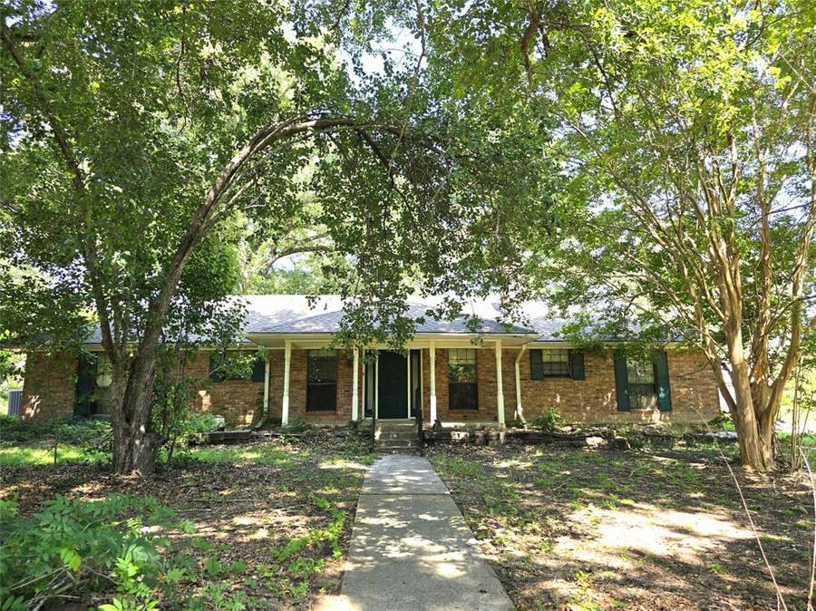 Property photo for 4221 Pine Wood Trail, Larue, TX