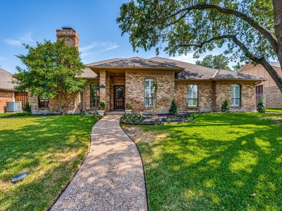 Property photo for 6115 Bluff Point Drive, Dallas, TX