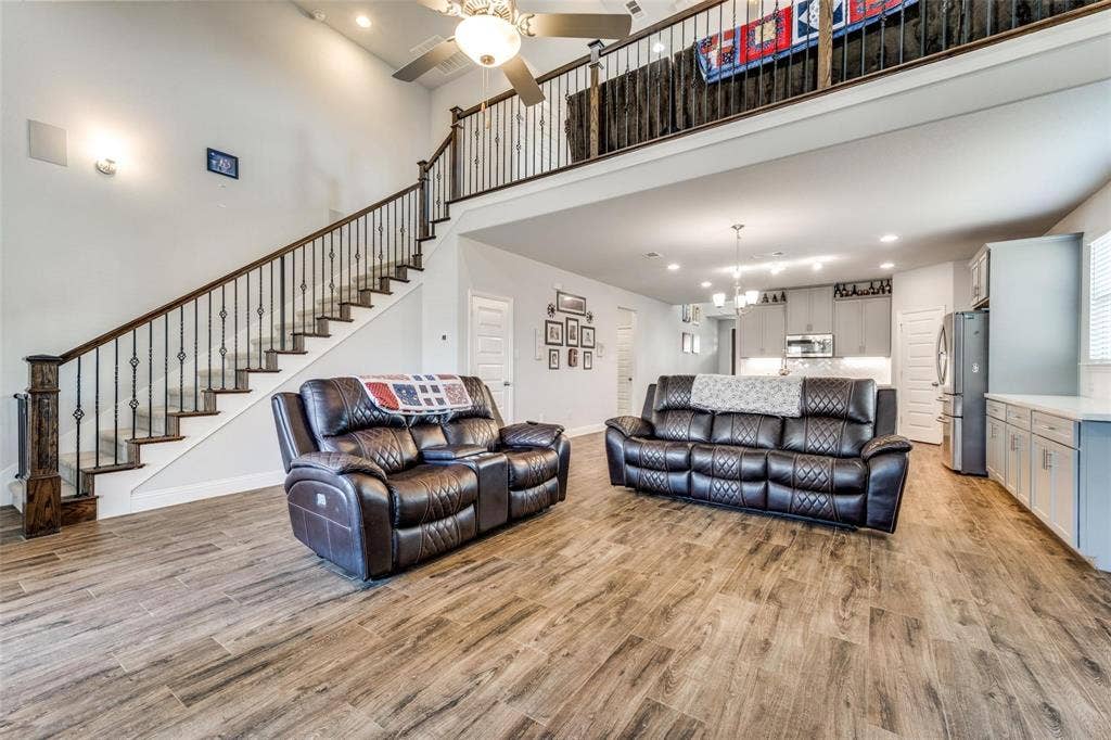 5490 Peregrine Lane, Prosper, TX 75078 5490 Peregrine Lane, Prosper, TX 75078