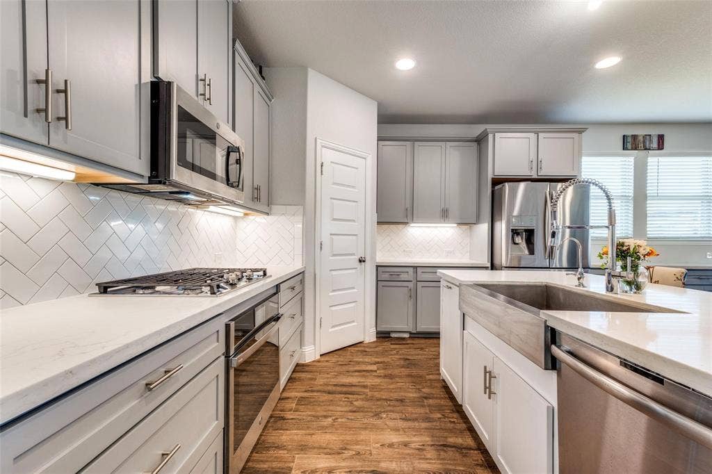 5490 Peregrine Lane, Prosper, TX 75078 5490 Peregrine Lane, Prosper, TX 75078