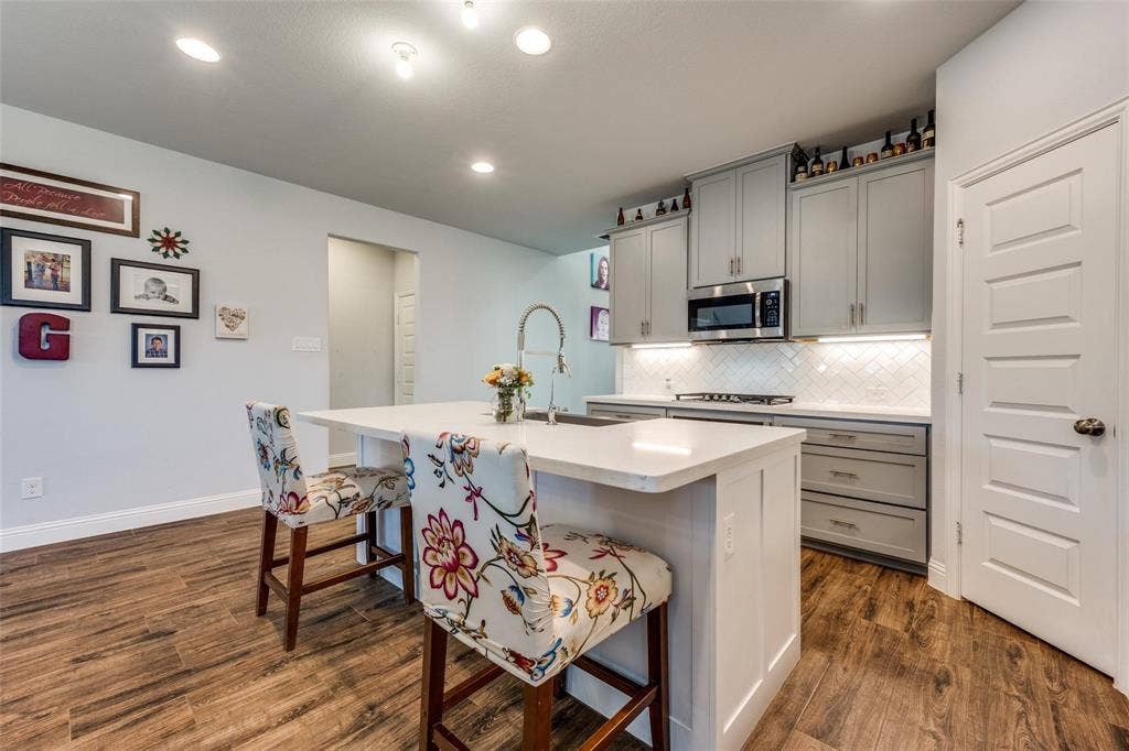 5490 Peregrine Lane, Prosper, TX 75078 5490 Peregrine Lane, Prosper, TX 75078