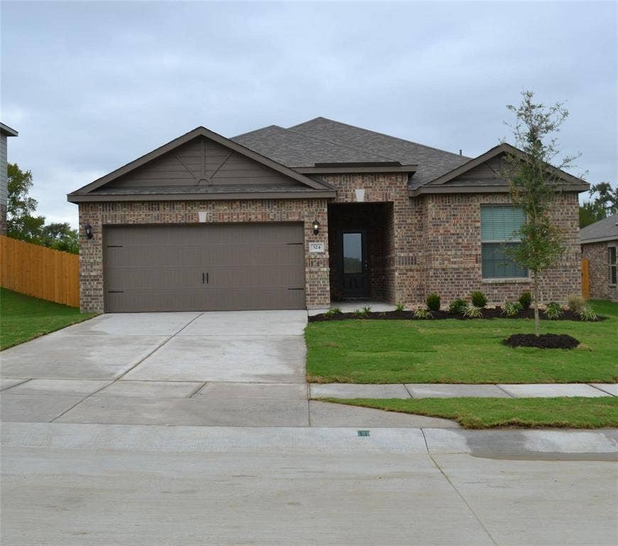 Property photo for 324 Wandering Stream Way, Princeton, TX
