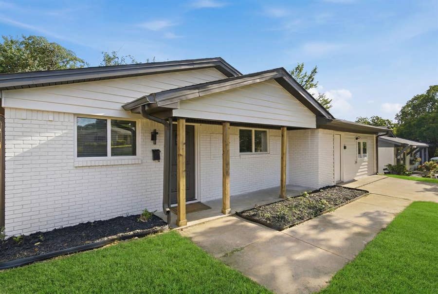 Property photo for 6632 Ellis Road, Fort Worth, TX