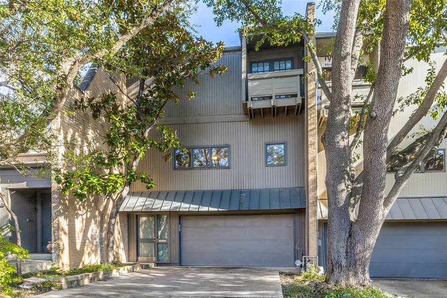 Property photo for 4024 Buena Vista Street, Dallas, TX