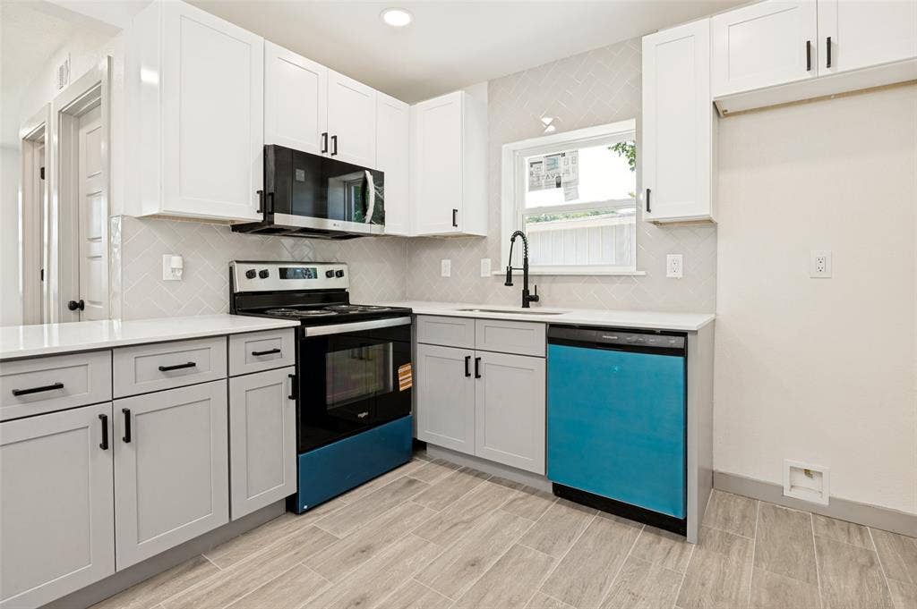 414 Dawson Circle, Grand Prairie, TX 75051 416 kitchen