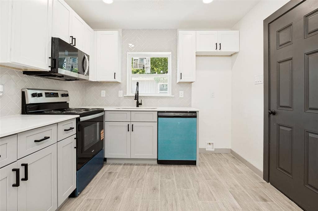 414 Dawson Circle, Grand Prairie, TX 75051 416 kitchen