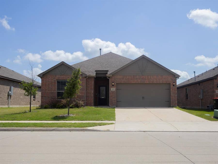 Property photo for 2100 Penaflor Drive, Anna, TX