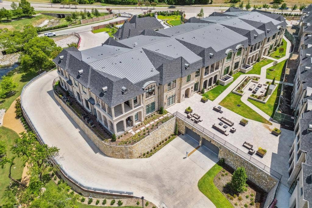 6801 Corporate Drive, #A2, Plano, TX 75024 6801 Corporate Drive, #A2, Plano, TX 75024