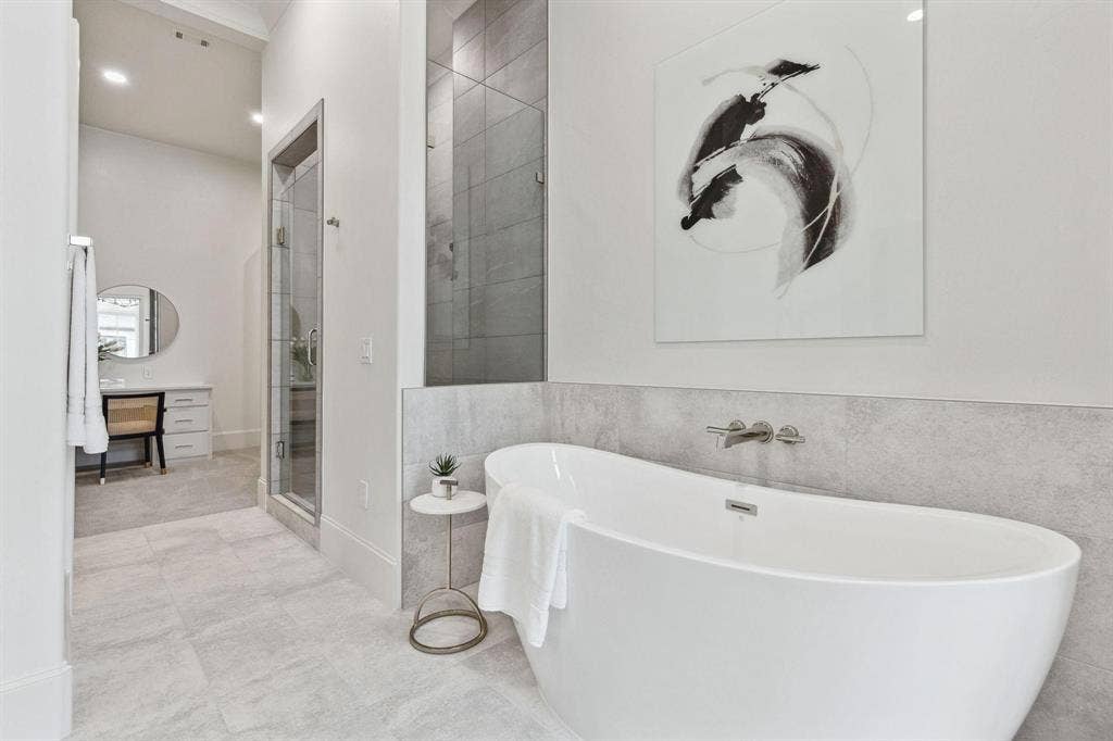 6801 Corporate Drive, #A2, Plano, TX 75024 These Photos are of a similar floorplan.