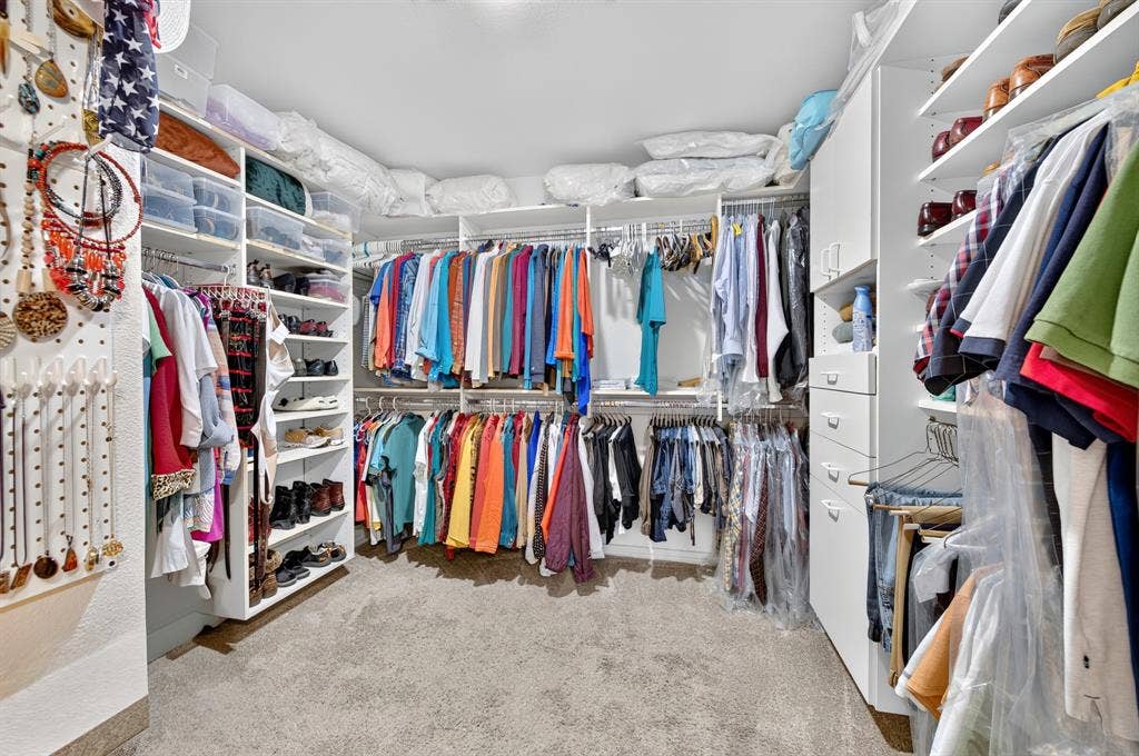 9905 Cypress Street, Denton, TX 76207 9905 Cypress Street, Denton, TX 76207