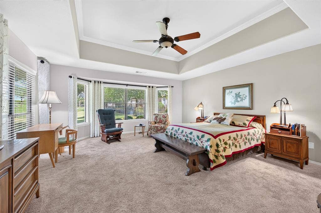 9905 Cypress Street, Denton, TX 76207 9905 Cypress Street, Denton, TX 76207