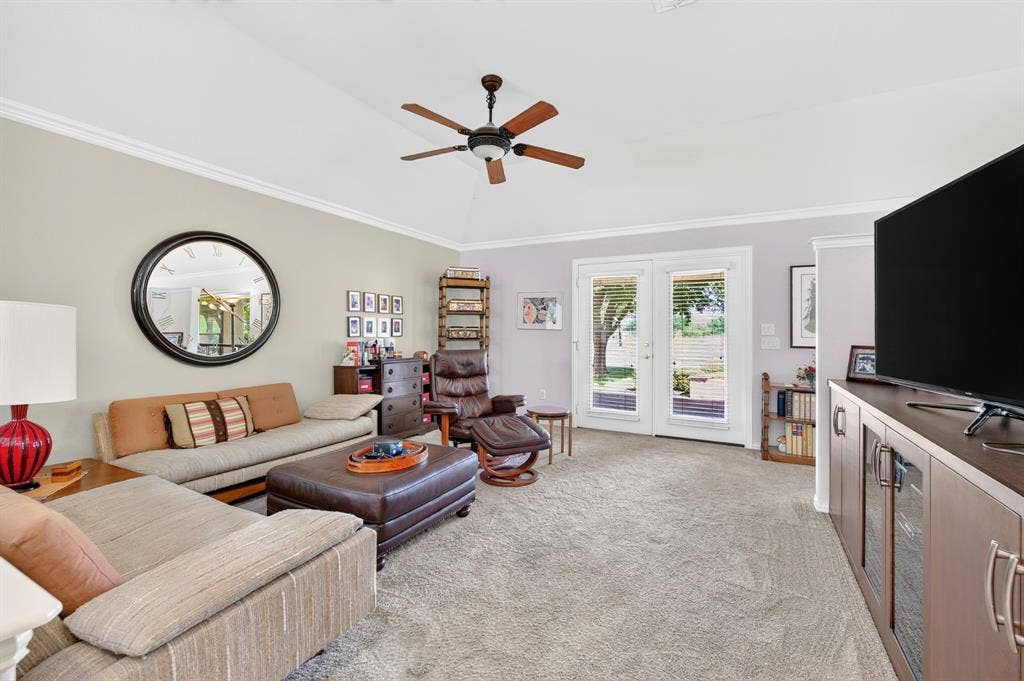 9905 Cypress Street, Denton, TX 76207 9905 Cypress Street, Denton, TX 76207