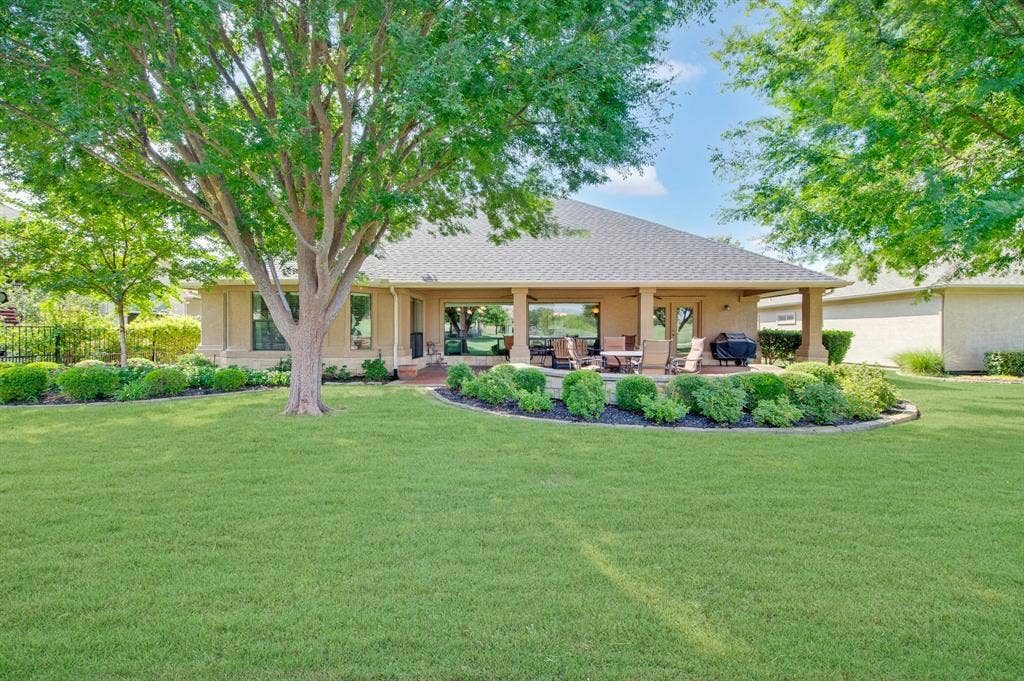 9905 Cypress Street, Denton, TX 76207 9905 Cypress Street, Denton, TX 76207