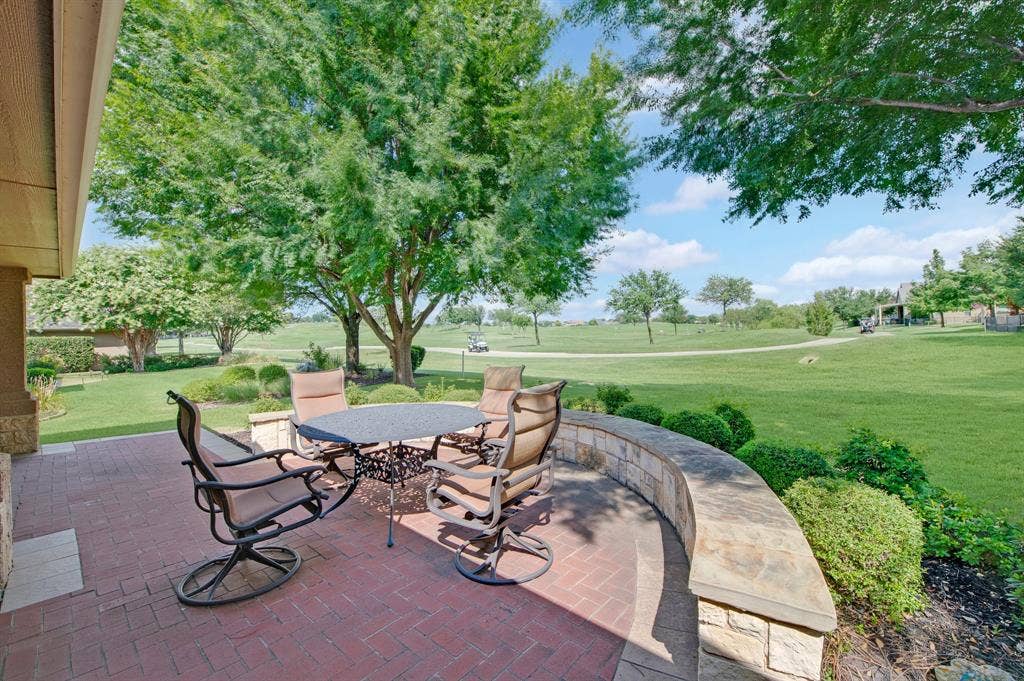 9905 Cypress Street, Denton, TX 76207 9905 Cypress Street, Denton, TX 76207