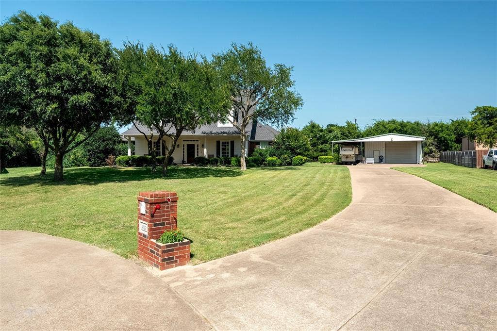 4020 Zachs Court, Midlothian, TX 76065 4020 Zachs Court, Midlothian, TX 76065