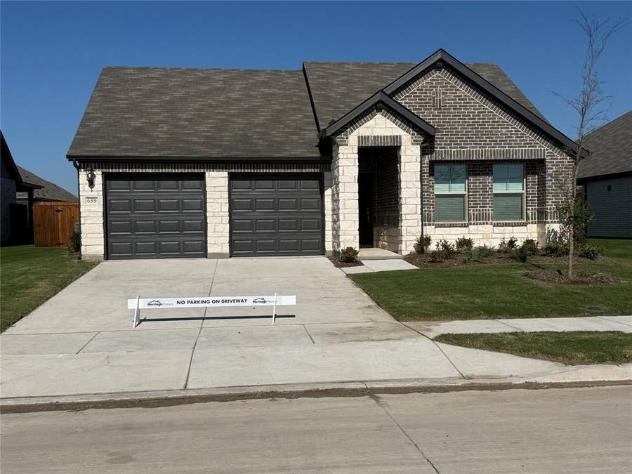Property photo for 659 Briar Drive, Lavon, TX