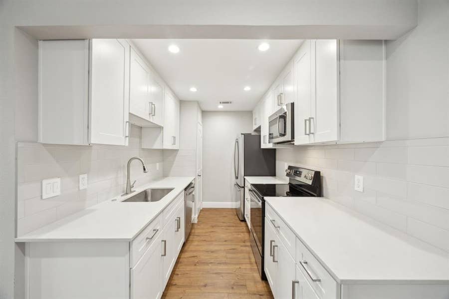 Property photo for 5931 E University Boulevard, #123, Dallas, TX