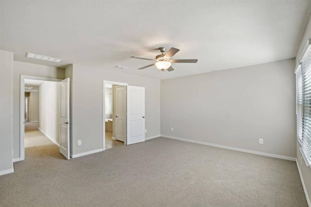 2736 Teton Street, Corinth, TX 76210 Photo is not of the actual home, but is an inspirational photo of builder’s model home and may depict options, furnishings, and/or decorator features that are not included.
