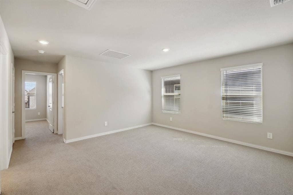 2736 Teton Street, Corinth, TX 76210 Photo is not of the actual home, but is an inspirational photo of builder’s model home and may depict options, furnishings, and/or decorator features that are not included.
