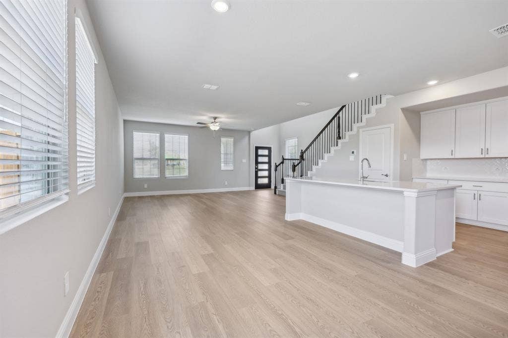 2732 Teton Street, Corinth, TX 76210 Photo is not of the actual home, but is an inspirational photo of builder’s model home and may depict options, furnishings, and/or decorator features that are not included.