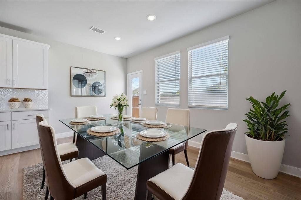 2732 Teton Street, Corinth, TX 76210 Photo is not of the actual home, but is an inspirational photo of builder’s model home and may depict options, furnishings, and/or decorator features that are not included.
