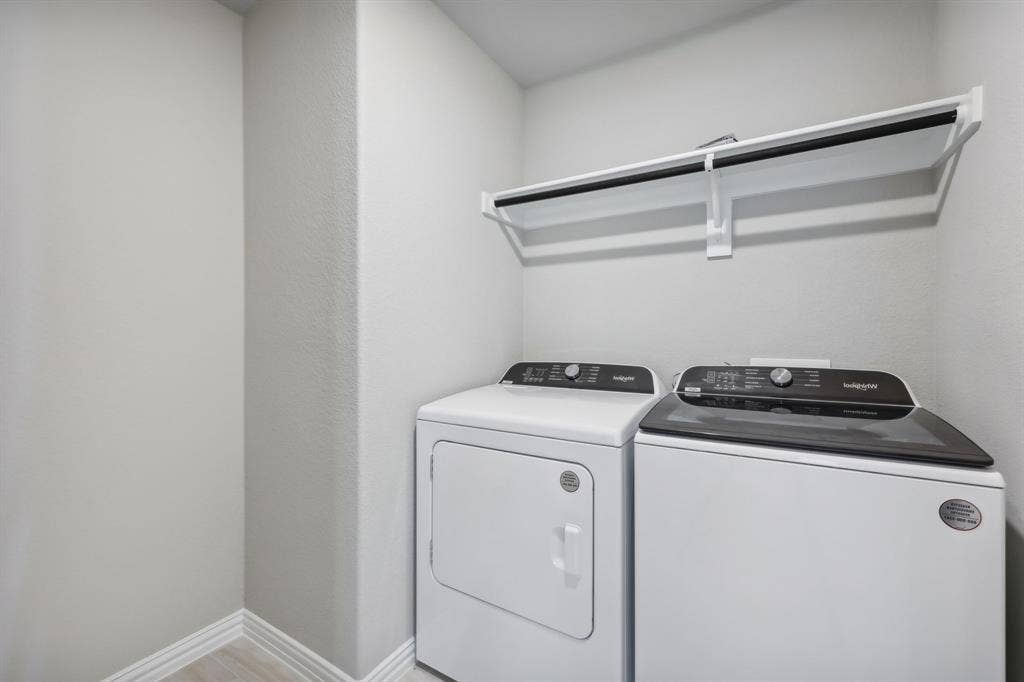 2732 Teton Street, Corinth, TX 76210 Photo is not of the actual home, but is an inspirational photo of builder’s model home and may depict options, furnishings, and/or decorator features that are not included.