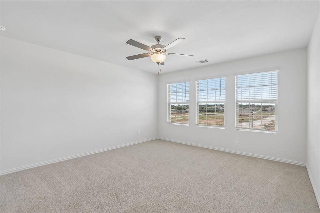2724 Teton Street, Corinth, TX 76210 Photo is not of the actual home, but is an inspirational photo of builder’s model home and may depict options, furnishings, and/or decorator features that are not included.