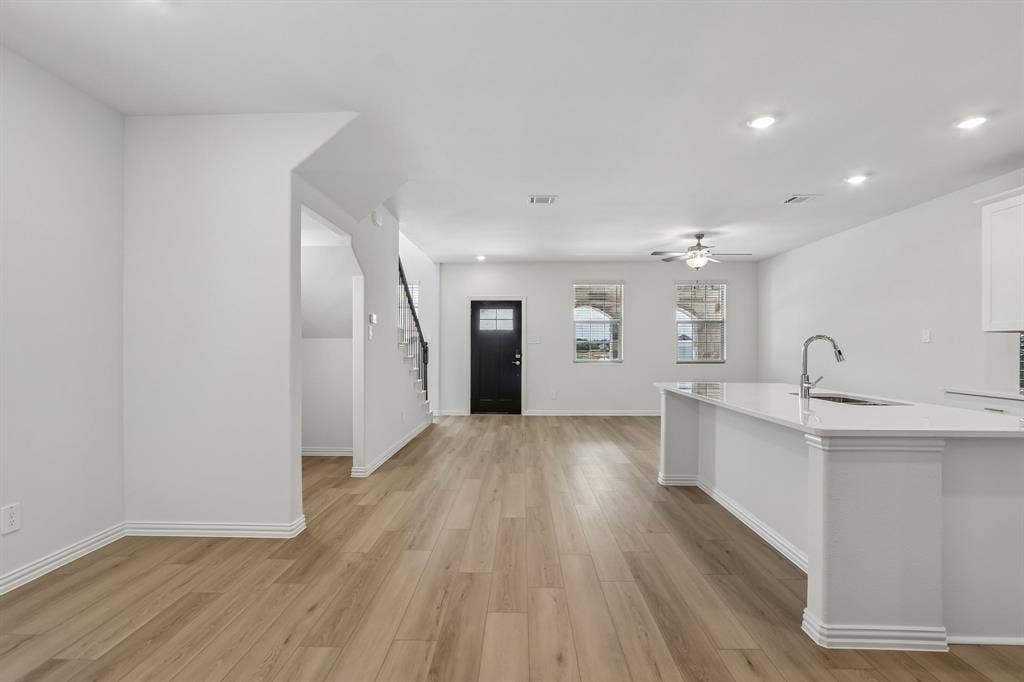 2724 Teton Street, Corinth, TX 76210 Photo is not of the actual home, but is an inspirational photo of builder’s model home and may depict options, furnishings, and/or decorator features that are not included.