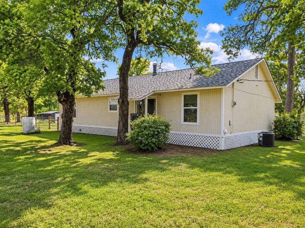 10038 County Road 313, Tyler, TX 75706