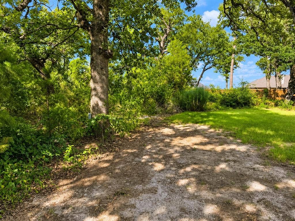 10038 County Road 313, Tyler, TX 75706