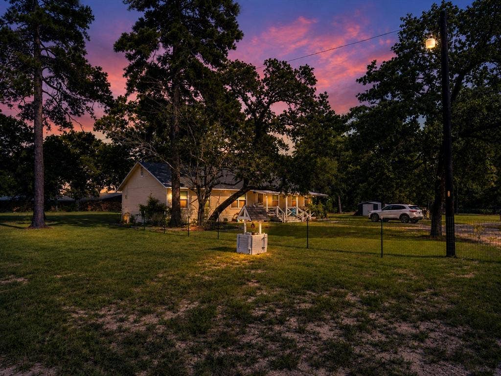 10038 County Road 313, Tyler, TX 75706