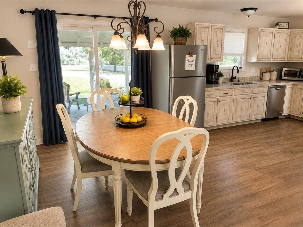 10038 County Road 313, Tyler, TX 75706