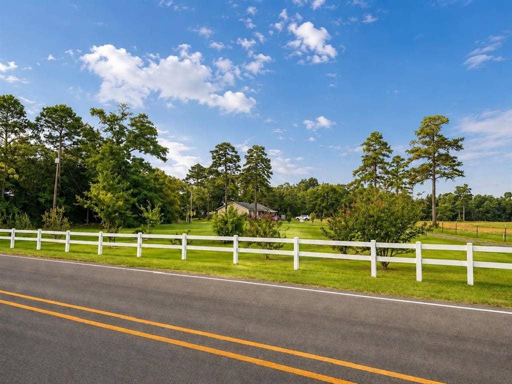 10038 County Road 313, Tyler, TX 75706