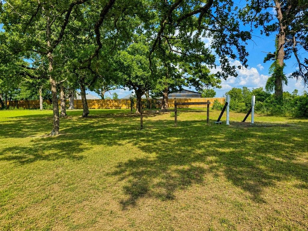 10038 County Road 313, Tyler, TX 75706