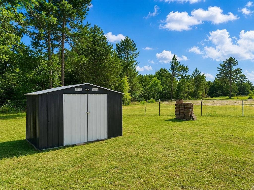 10038 County Road 313, Tyler, TX 75706