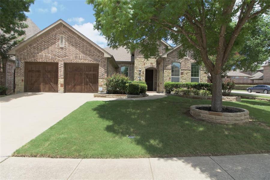 Property photo for 6600 Spring Wagon Drive, McKinney, TX