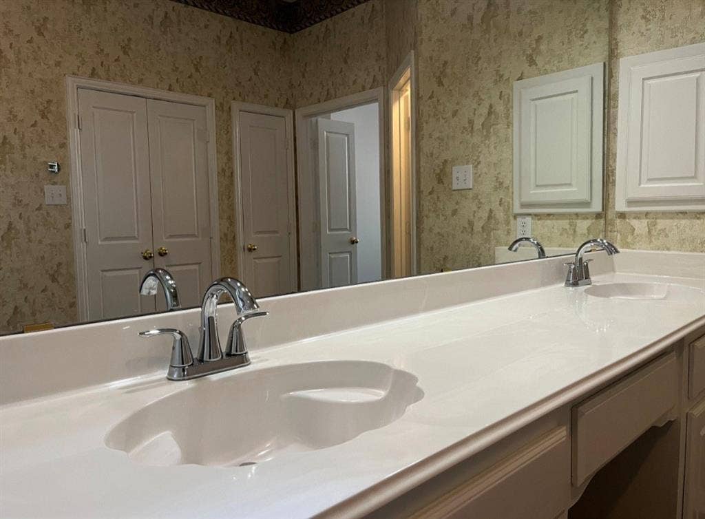 2702 View Meadow, Grapevine, TX 76051 2702 View Meadow, Grapevine, TX 76051