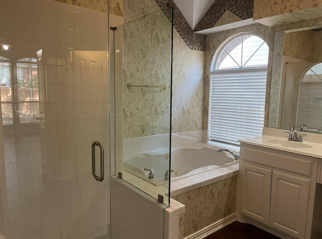 2702 View Meadow, Grapevine, TX 76051 2702 View Meadow, Grapevine, TX 76051