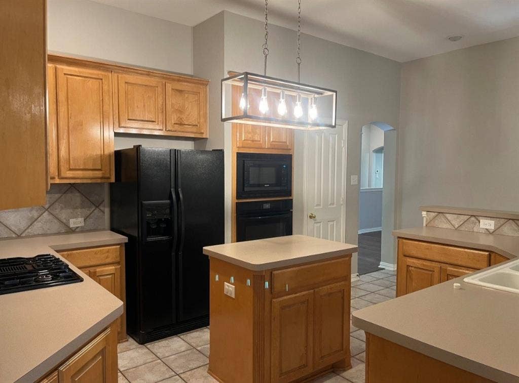 2702 View Meadow, Grapevine, TX 76051 2702 View Meadow, Grapevine, TX 76051