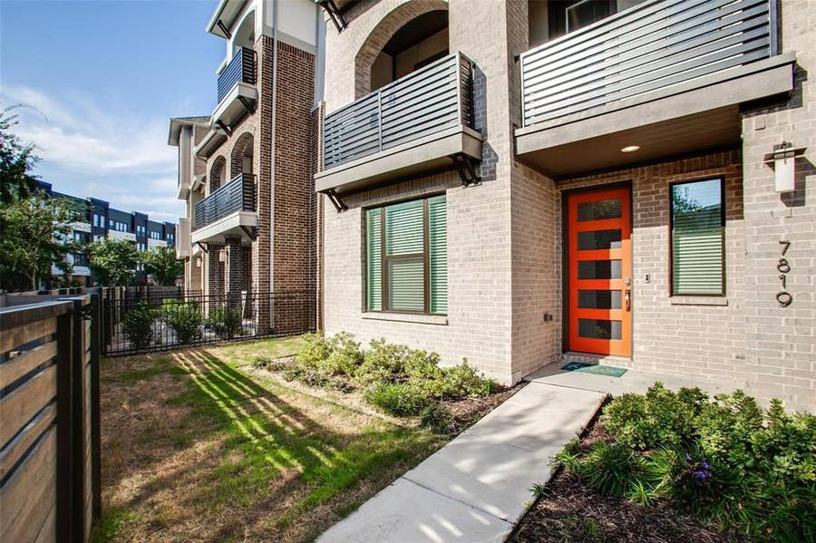 Property photo for 7819 Verona Place, Dallas, TX